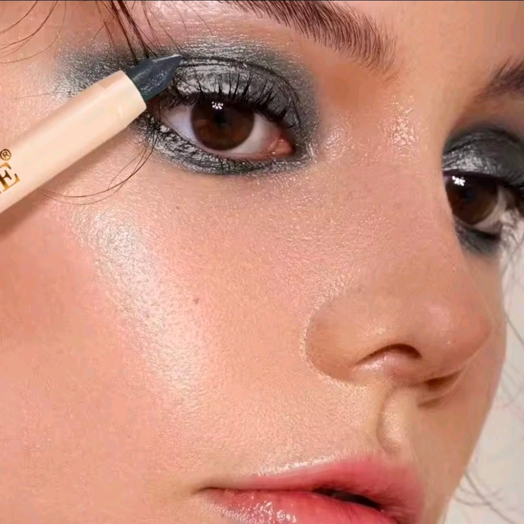 Pearlescent Eyeshadow Stick