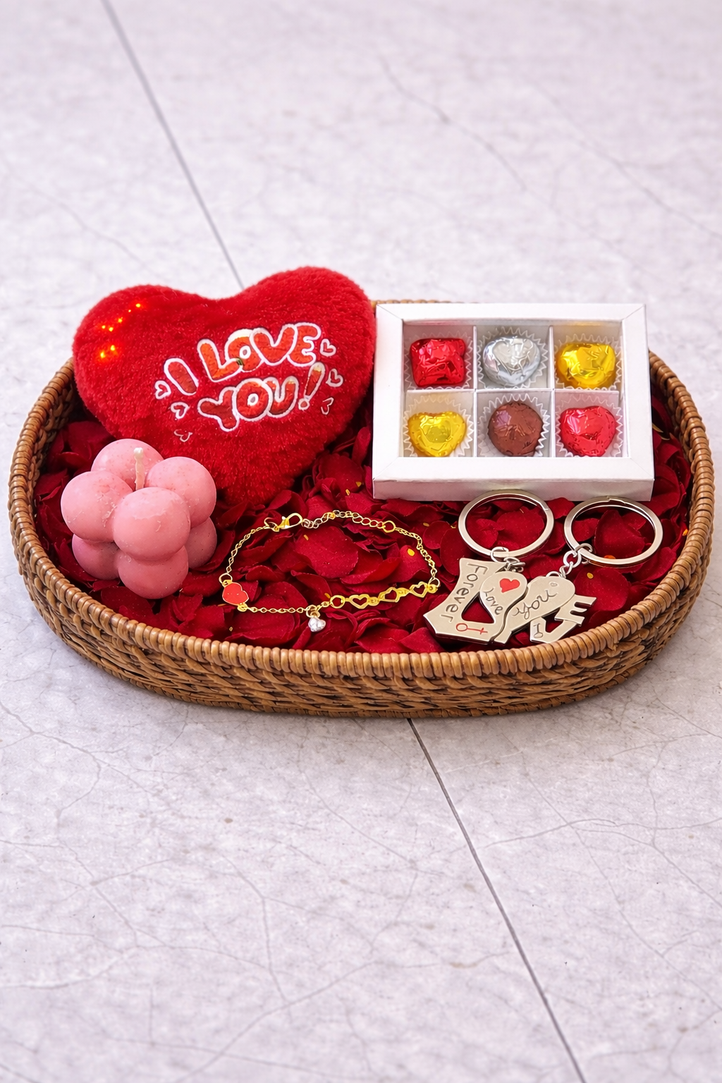 Hamper 7