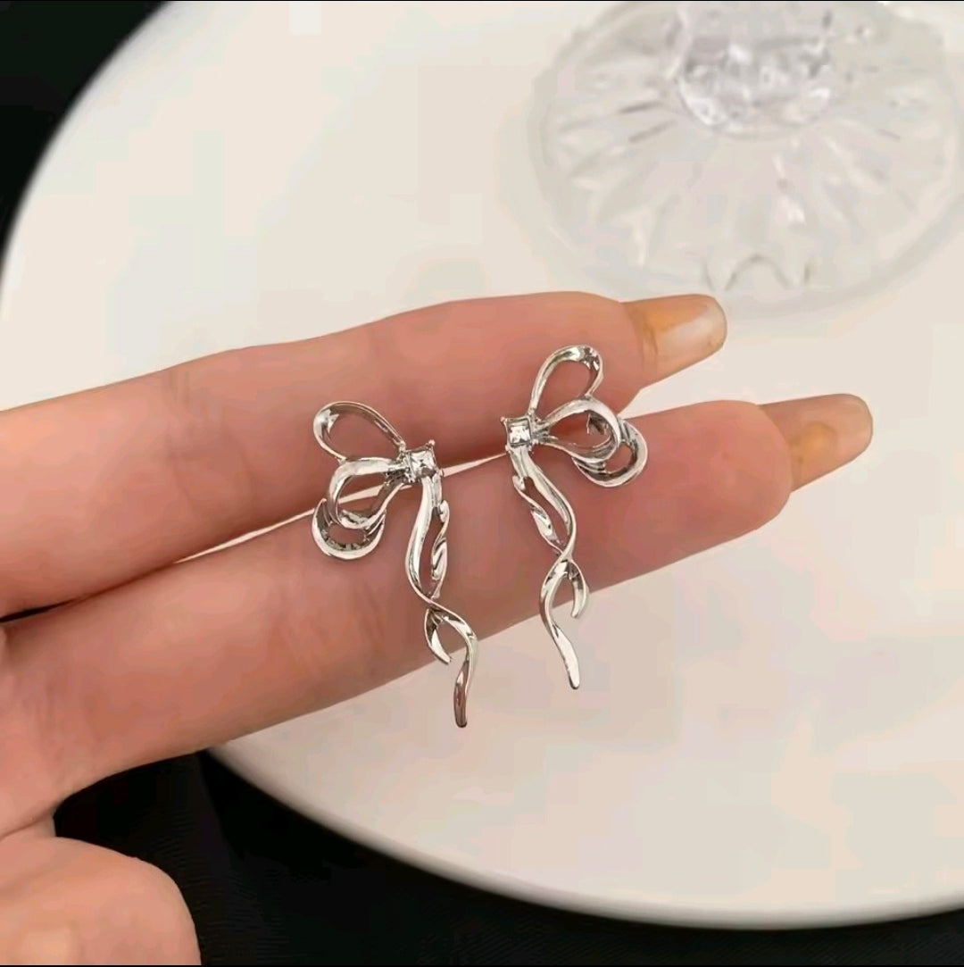 Bow Earrings
