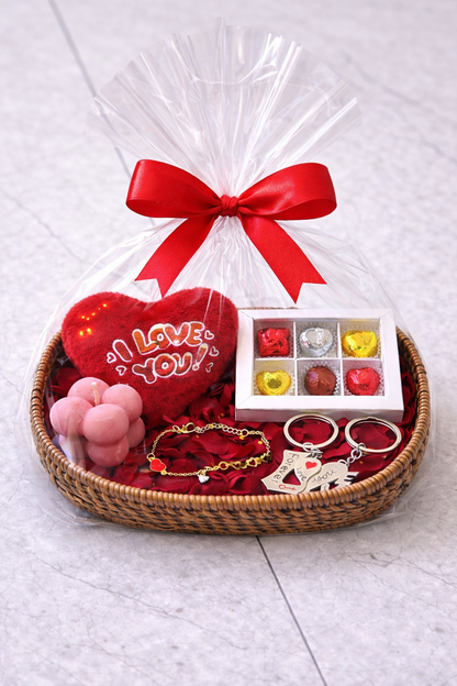 Hamper 7